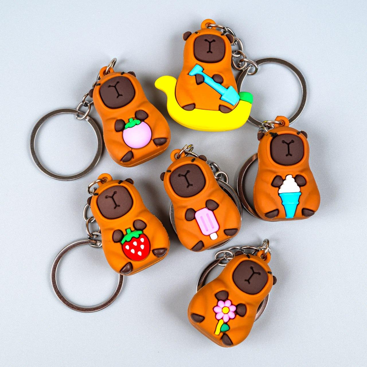 Гумові брелоки Капібара для ключів, 12 шт упаковка, фото 1