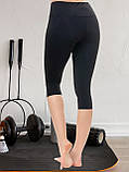 Капрі жіночі спортивні чорні (лосини 3/4) широкий пояс з утяжкою — Власне виробництво, фото 3