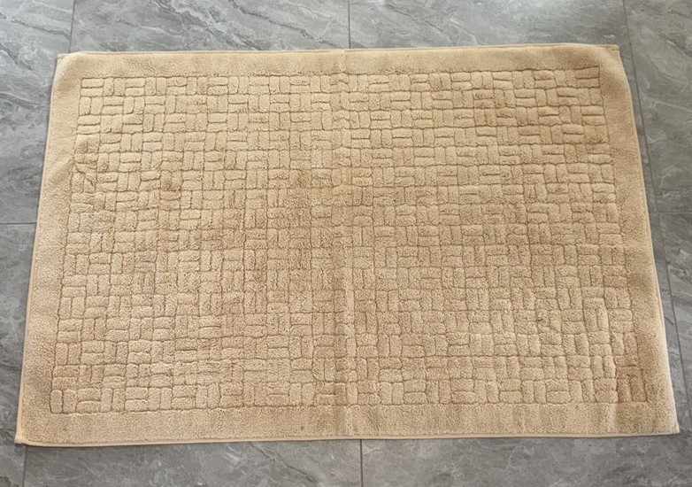 Килимок у ванну 80*120 см Elegant Vonaldi pudra