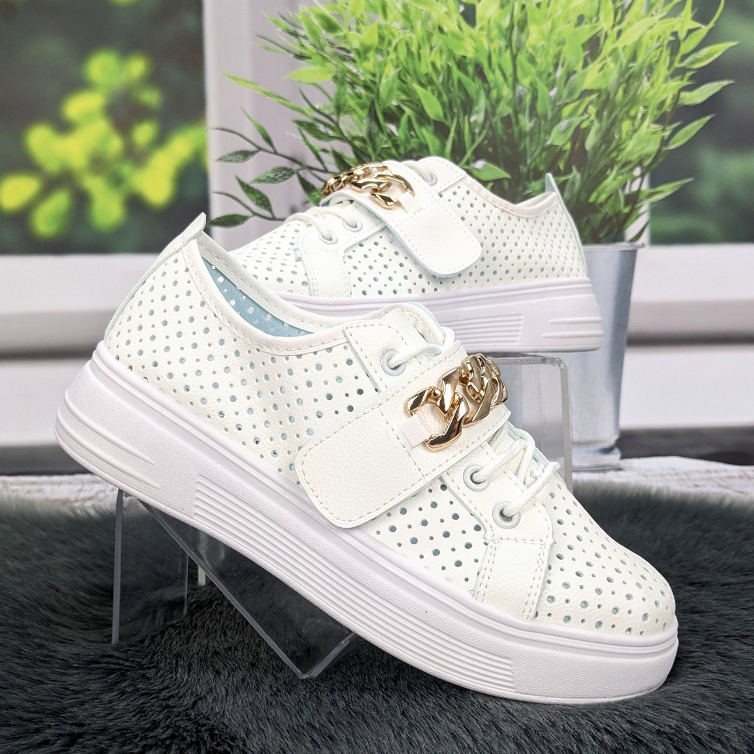 Сліпони жіночі Princess білі перфоровані еко-шкіра 8036