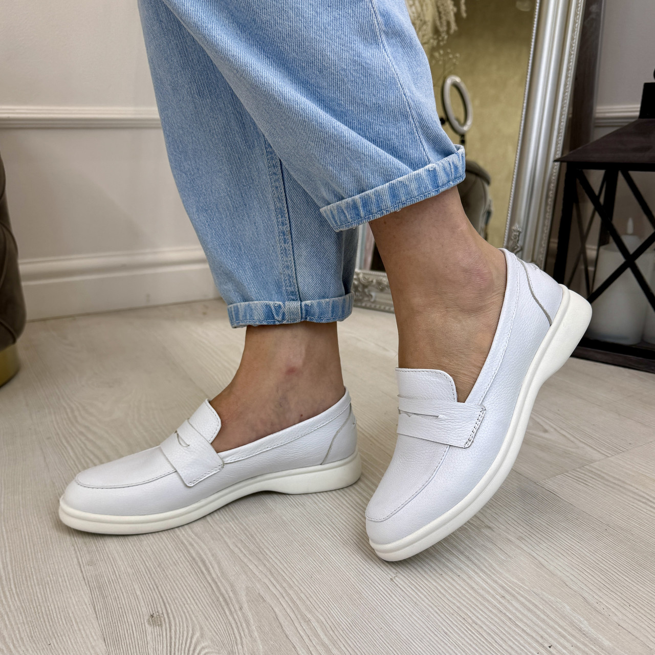 Лофери жіночі білі. Натуральна шкіра флотар, фото 1