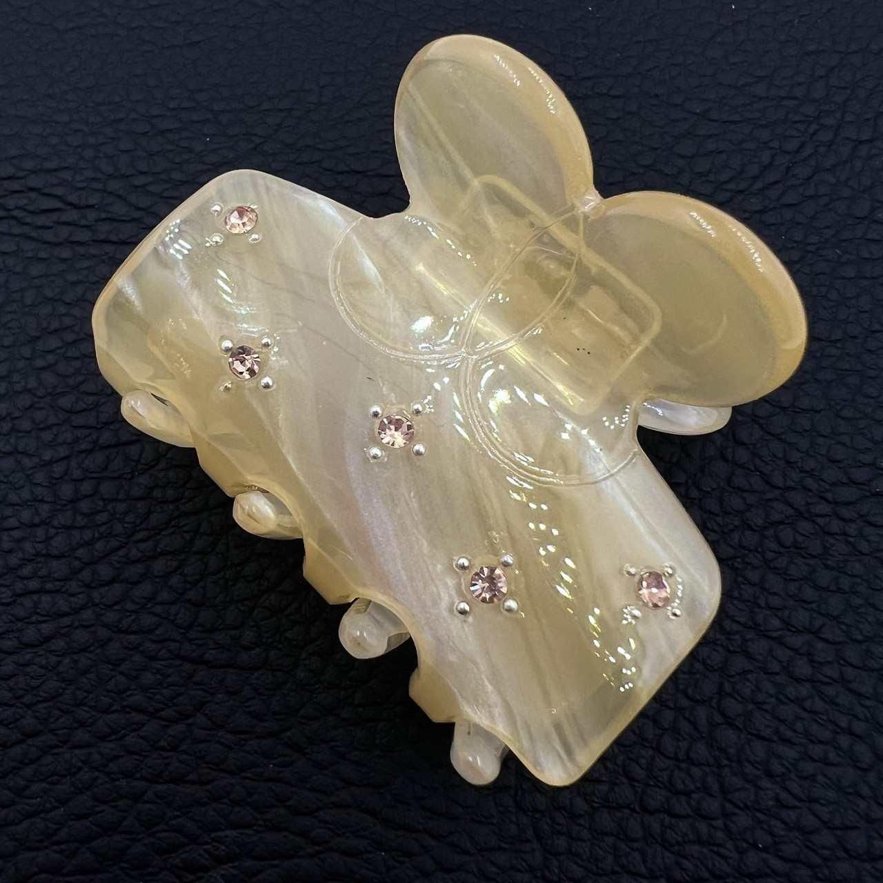 Краб для волосся міцний французький пластик бежевого кольору з жовтими стразами довжина 5 см висота 4 см