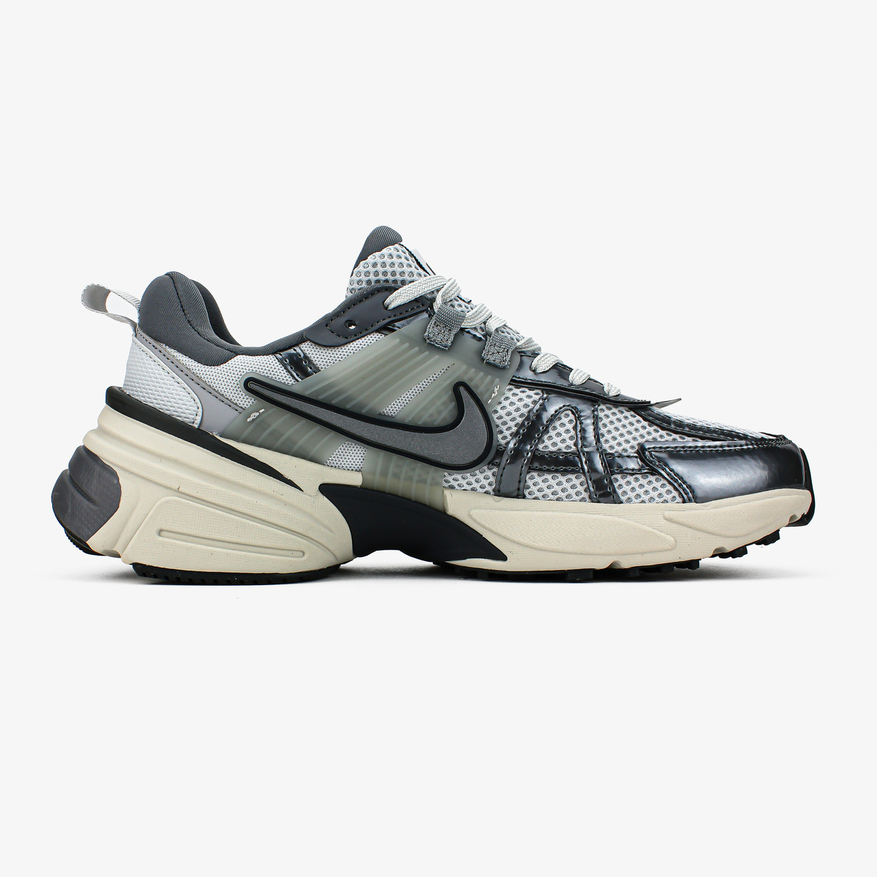 Кросівки Nike V2K Run Pure Platinum White Metalic Silver / Найк В2К Ран Рур Платінум