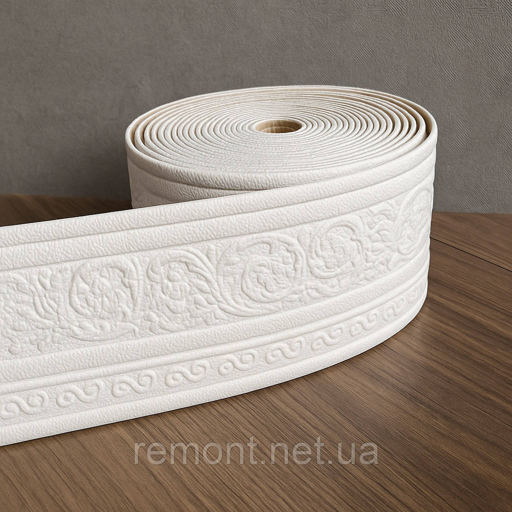 Гнучкий Самоклеючий Плінтус/Багет в рулоні "Білий" 230*8.5 см. Товщина 5 мм., фото 1