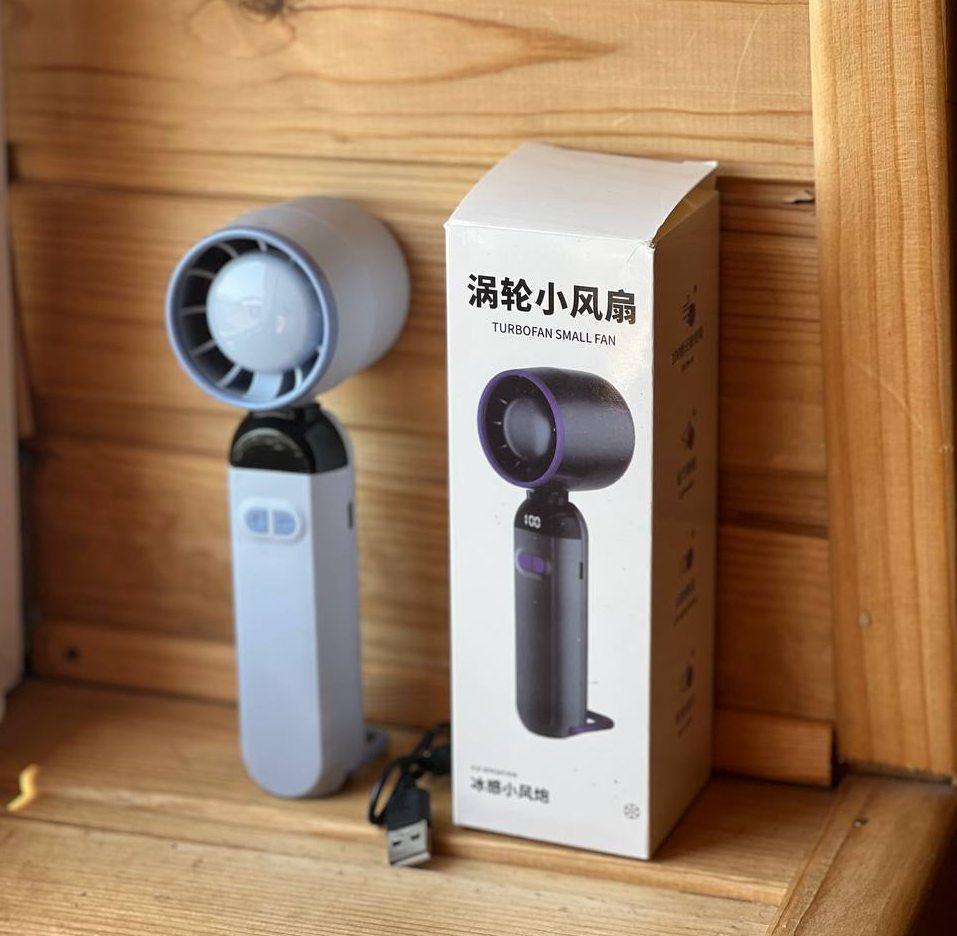 Ручний міні-вентилятор 15х5 см