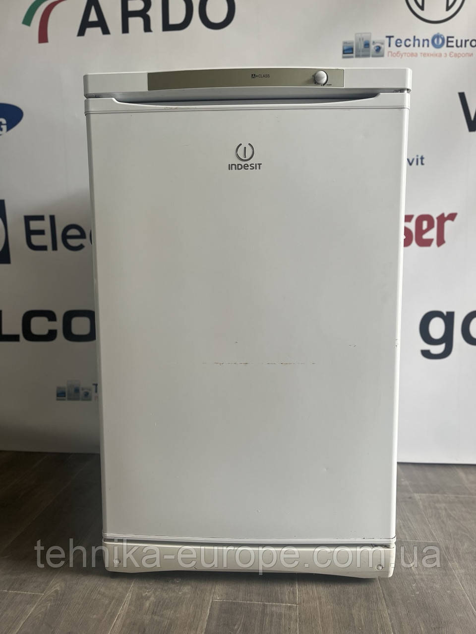 Морозильна камера 	Indesit вживана	Б775/2, фото 1