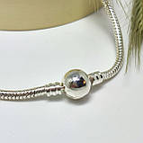 Браслет із металевого ланцюжка, прикрашений стильними підвісками хрестиком, ангелом та книгою, фото 4