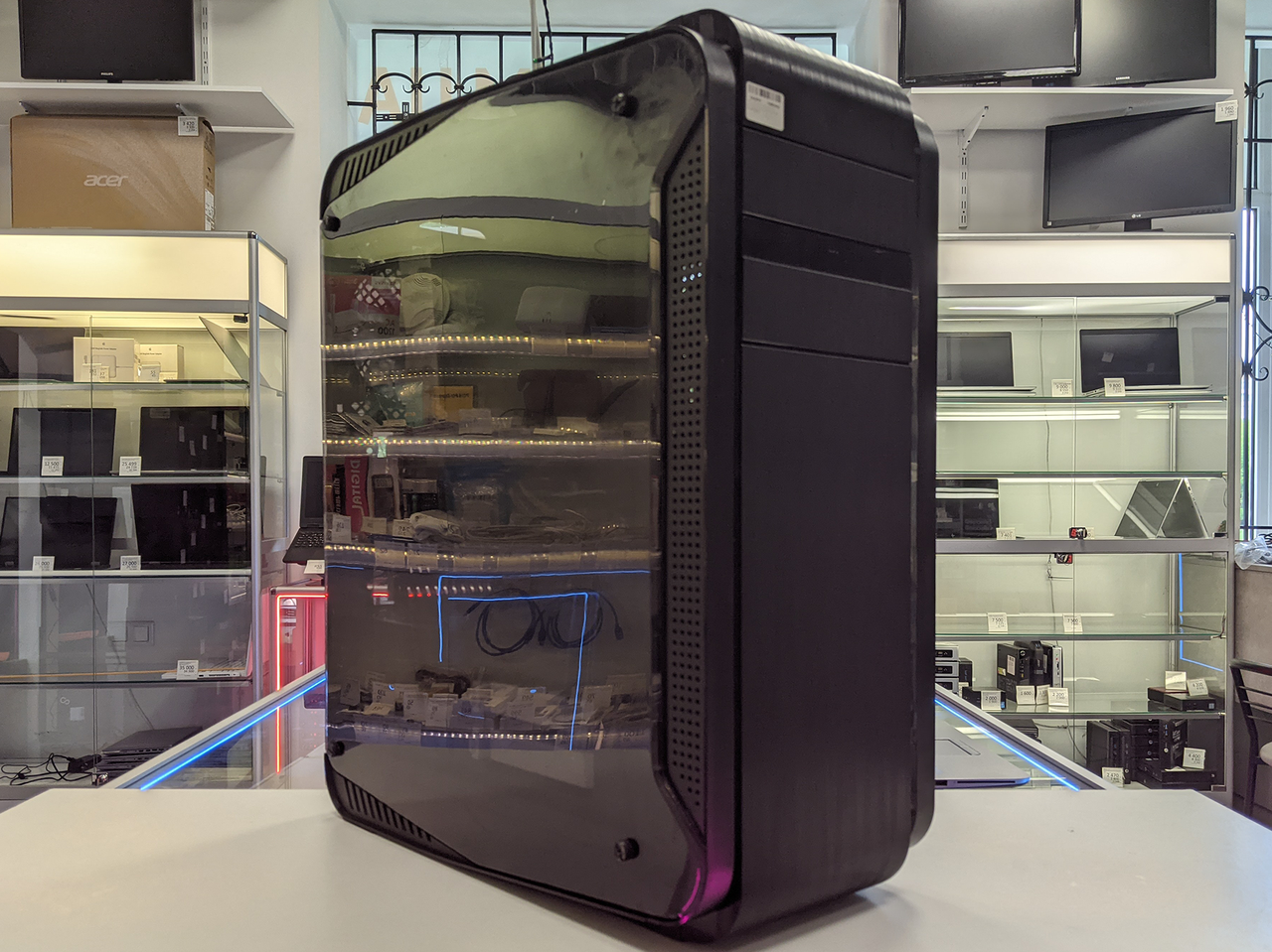 Ігровий ПК QUBE Intel Core i5-8600k/RX 580 8GB/Intel Z370-P/16GB DDR4/NVME 512GB/PSU 700W