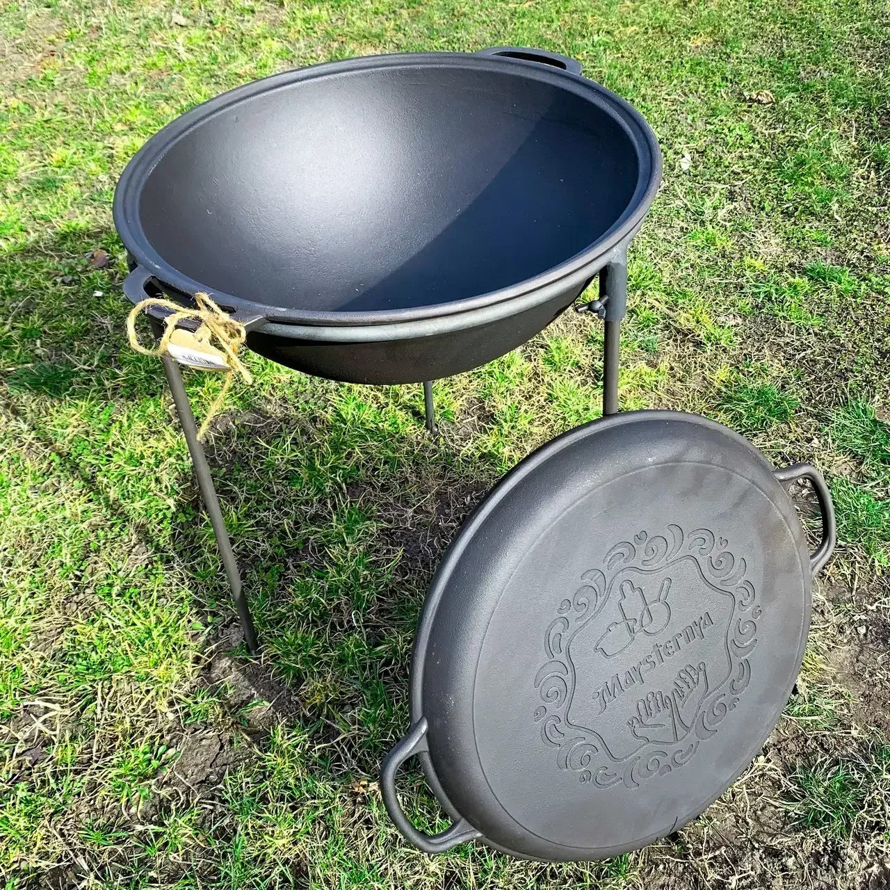 Казан чавунний узбецький об`ємом 12 л WOK із кришкою-сковородою гриль з підставкою "Наша Майстерня" (товстостінний)