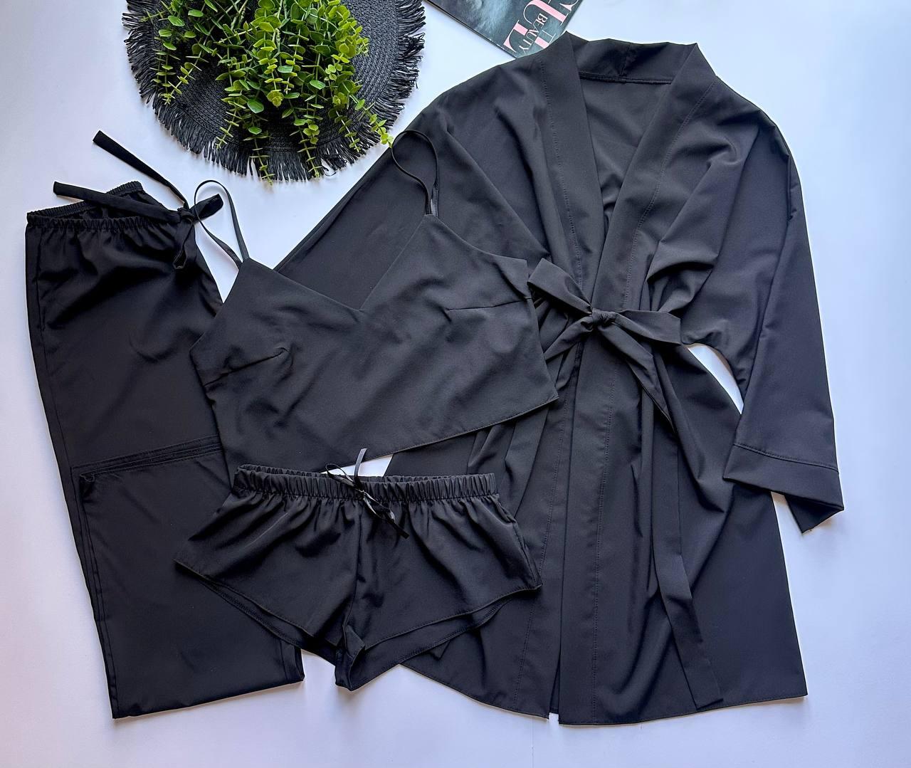 Чорний піжамний комплект, халат-топ-шорти-штани.