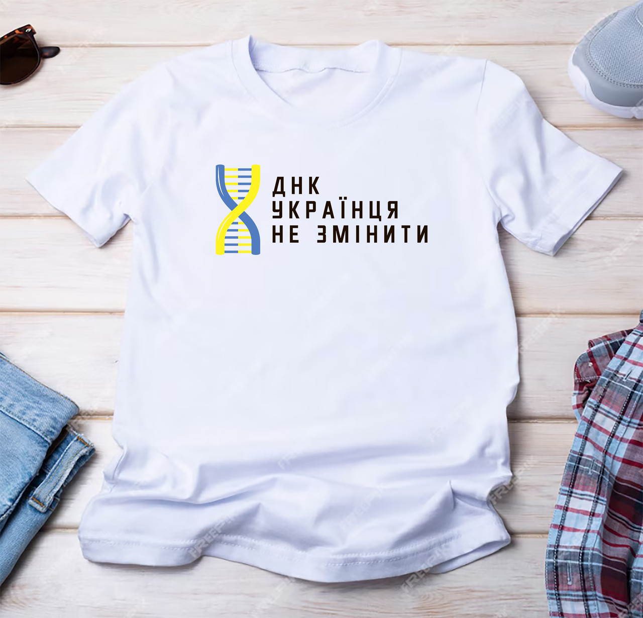 Патріотична футболка  "ДНК Українця", фото 1