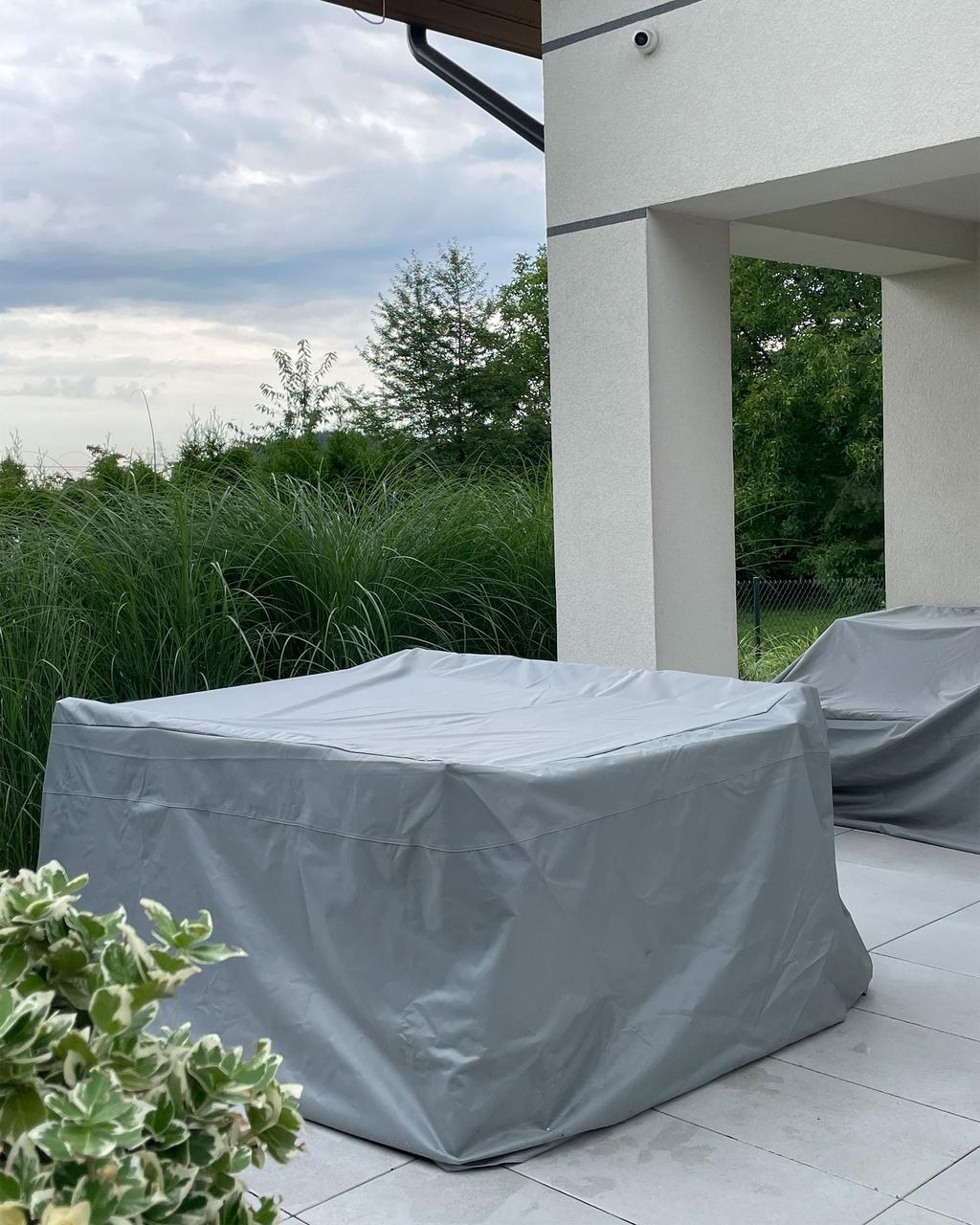 Захисний і водонепроникний чохол CHUVA 210 x 150 x 90 см Сірий