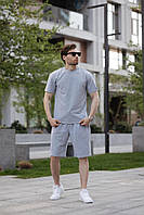 Чоловічий вільний стильний комплект на літо, красива футболка з шортами сірого кольору