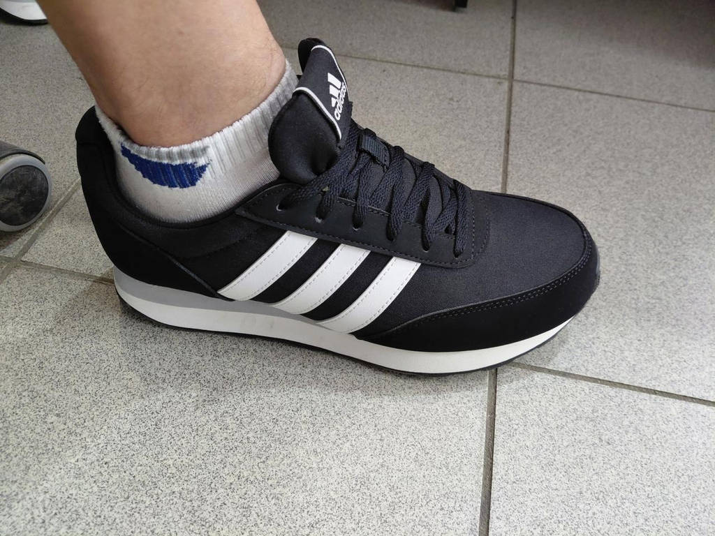 Кросівки Adidas Run 60S - фото покупців 1