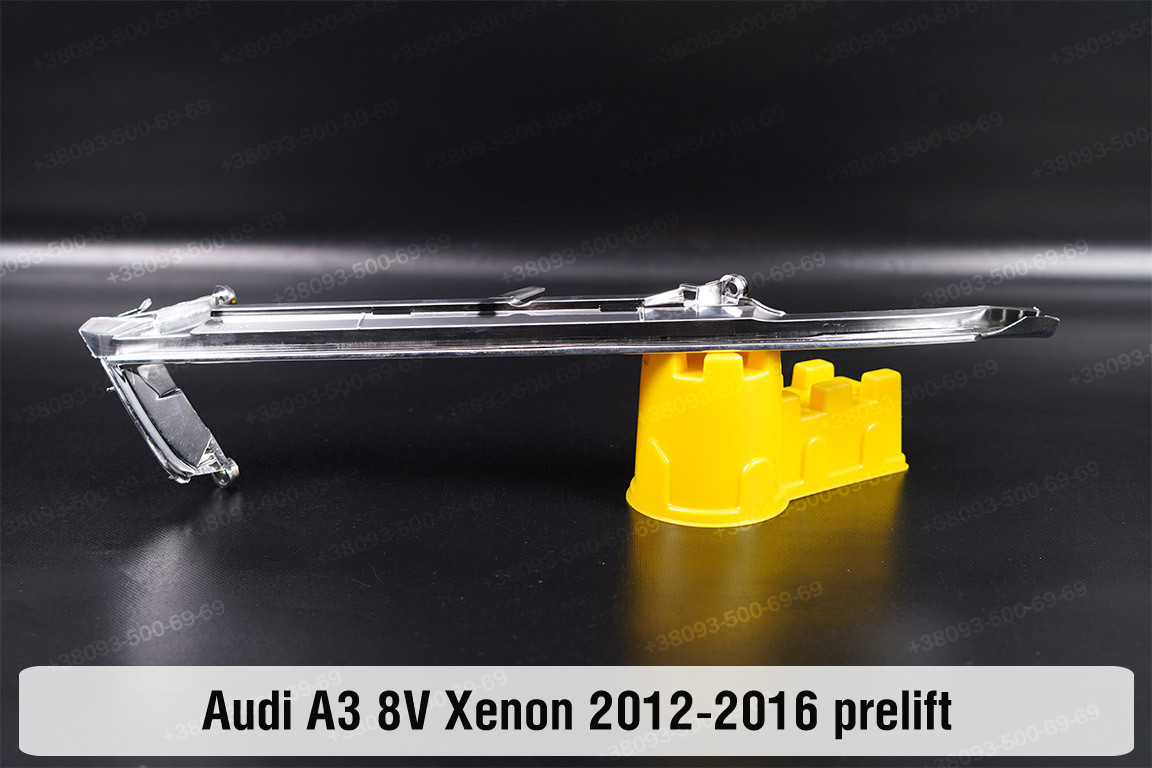 Хромована декоративна маска верхня Audi A3 8V Xenon (2012-2016) дорест ліва, фото 1