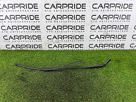 Поводок дворника AUDI A4 B8 2.0 CAEB 2012 перед. лев. (б/у)