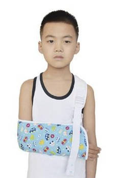 Бандаж підтримувальний руку (косинка) дитячий MED1-TJ-3082