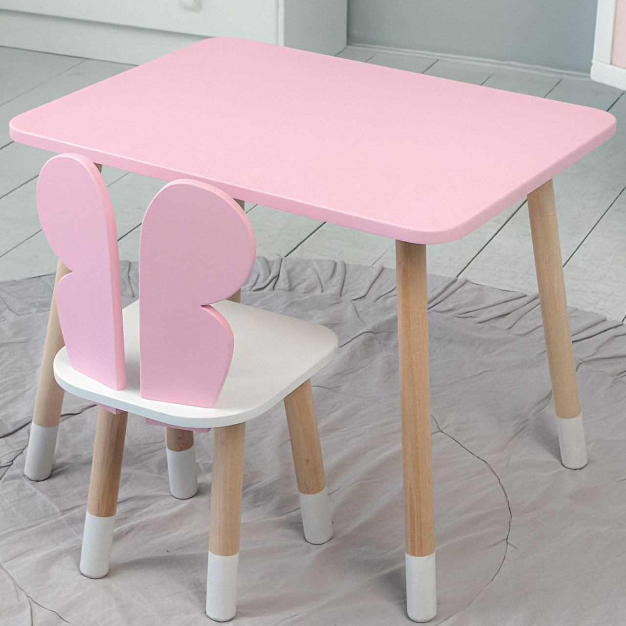 Дитячий  прямокутний стіл і стільчик метелик з білим сидінням. Столик рожевий дитячий