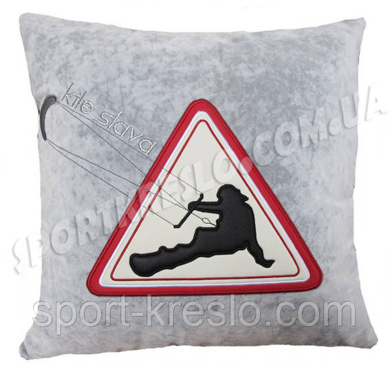 Подушка сувенирная в машину с вышивкой туфельки - фото 4 - id-p50954229