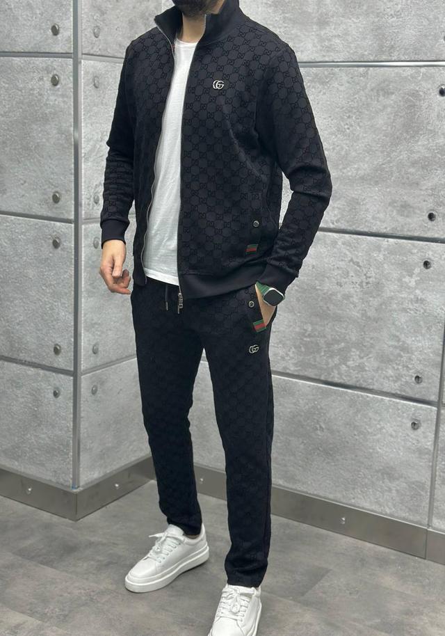 Мужской спортивный костюм Gucci 