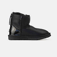 UGG MINI BLACK ZIP LACQUER LEATHER