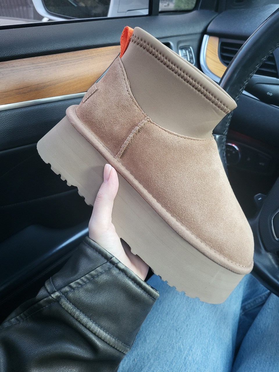 UGG Classic Mini Dipper, фото 1