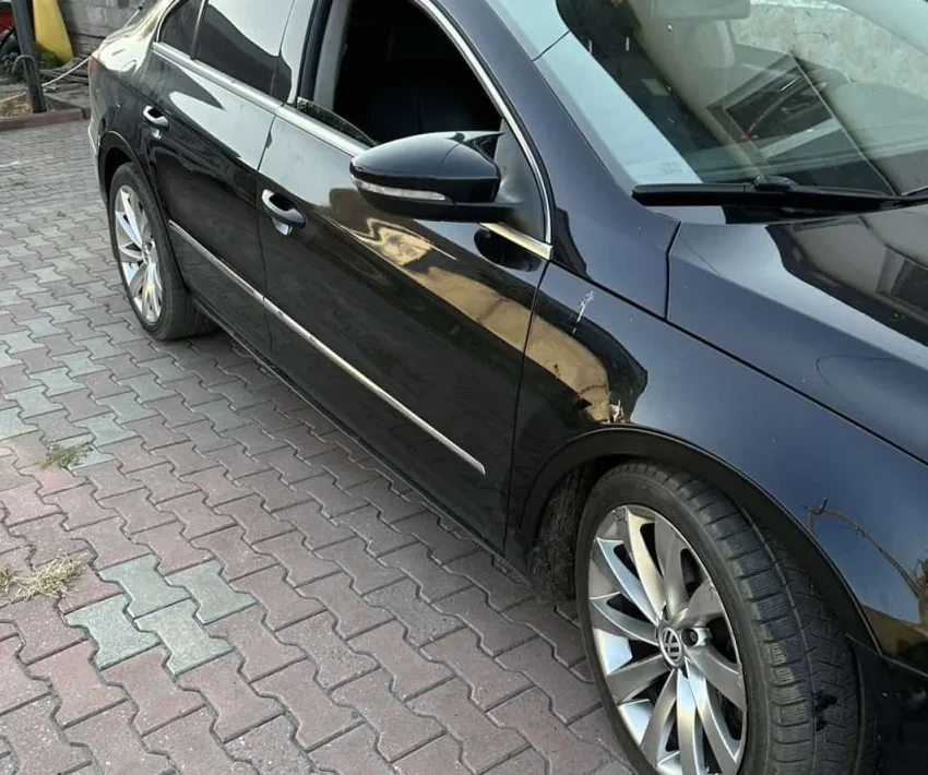 Розширювачі колісних арок Volkswagen Passat СС 2008-2012р чорні пластикові накладки на арки для тюнінгу, фото 1