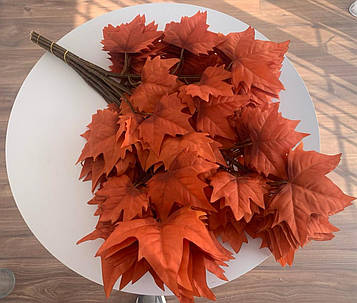 Штучна гілка листя клена Преміум класу помаранчова, 12 шт. Штучні листи для декору, Листя для декору, Висота 70 см