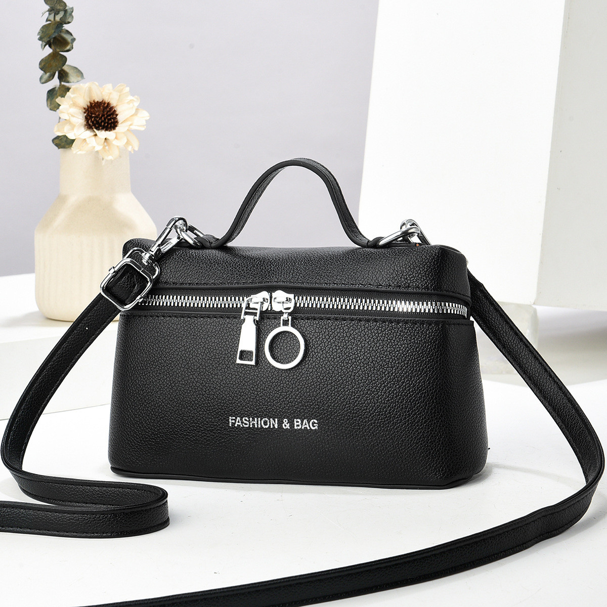 Жіноча сумка-косметичка ВК8 Vanity Bag крос-боді чорна, фото 1