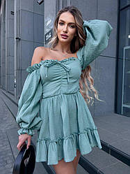 Романтична коротка муслінова сукня з відкритими плечима та пишними рукавами і ліфом на резиночках