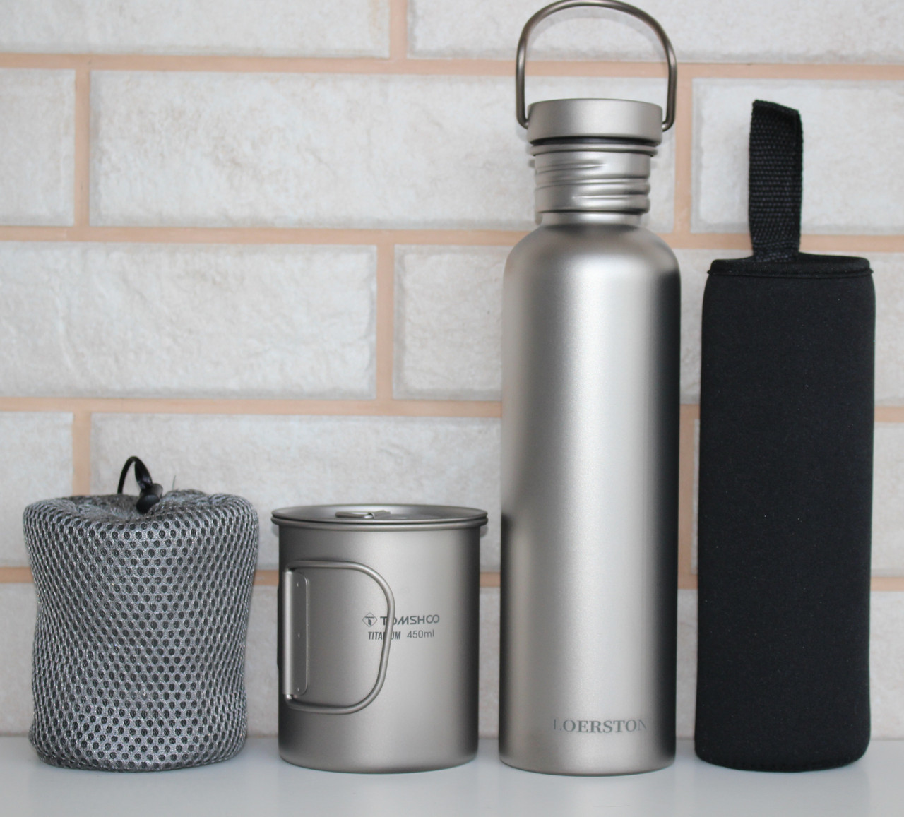 Набір титанового посуду пляшка для води LOERSTON 750 мл та кружка Tomshoo Titanium 450 мл з титану в чохлі, фото 1