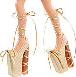 Bratz 2025 Limited Edition Bratzaversary Jade Collector Doll, фото 8