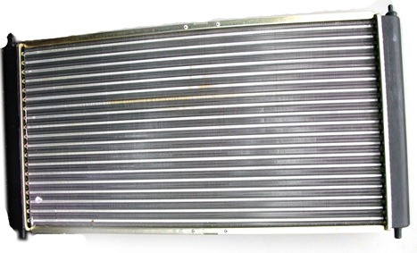 Радіатор охолодженняChery Amulet A11 - A15-1301110