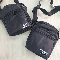 Спортивна унісекс сумка з логотипом у чорному кольорі