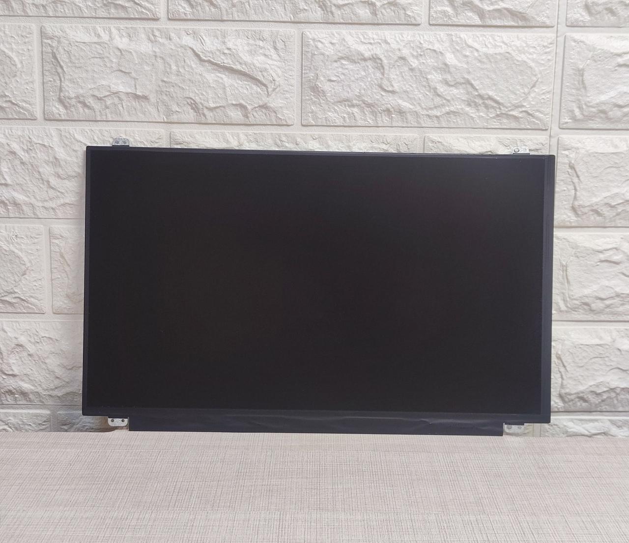 Матрица 15.6 N156HGE-LB1 (1920*1080, 40pin, LED, SLIM(вертикальные ушки), глянец, раз. справа внизу БУ