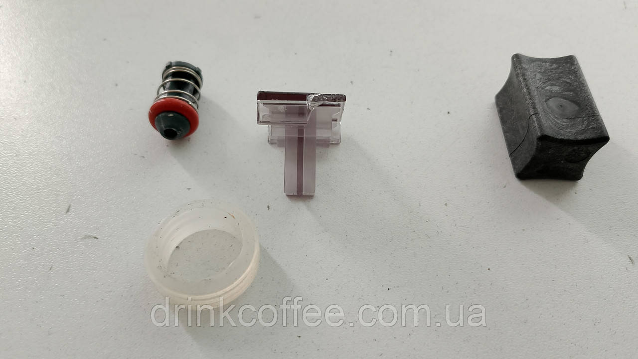 Магніт + фіксатор + клапан і манжет для кави DeLonghi ESAM 3000.B_15 б/у, фото 1