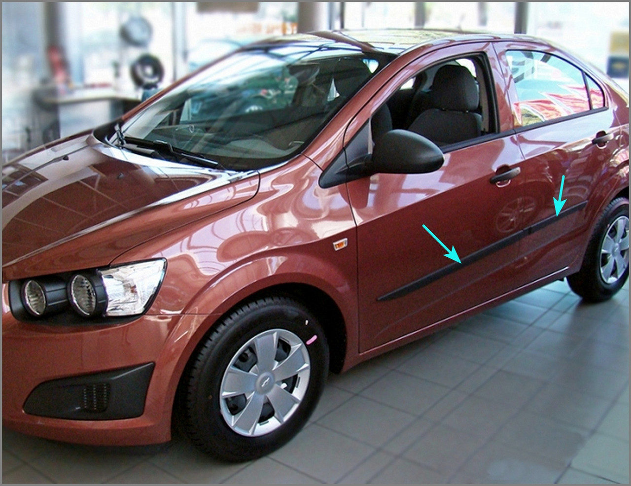 Молдинги на двері для Сhevrolet Aveo T300 2011-2017, фото 1