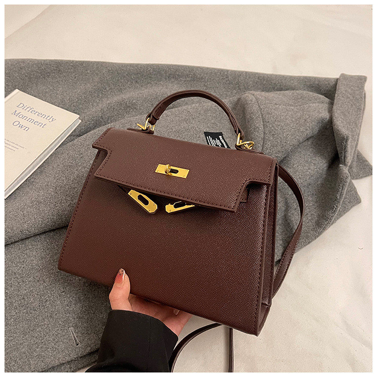 Жіноча сумка XCY-27880 велика крос-боді темно коричнева, фото 1