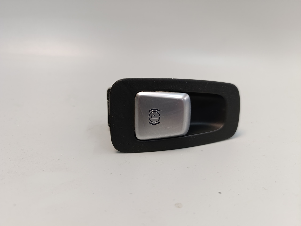 Mercedes-Benz C-class W205 A2059056603 Кнопка стоянкового гальма