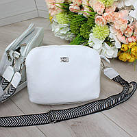 Жіноча шкіряна сумка кросбоді на широкому ремені сумочка біла натуральна шкіра