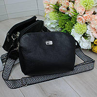 Жіноча шкіряна сумка кросбоді на широкому ремені сумочка чорна натуральна шкіра