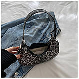Жіноча сумка багет 6152 леопардова через плече сіра, фото 6