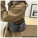 Жіноча сумка багет 6152 леопардова через плече сіра, фото 9