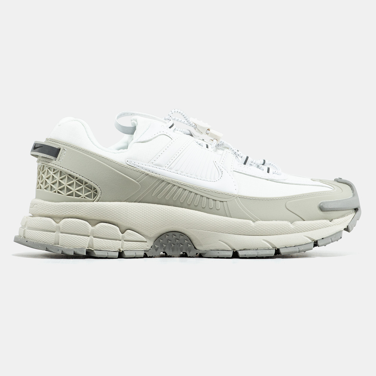 Кросівки Nike Air Zoom Vomero Roam / найк Аір Зум Вомеро Рум