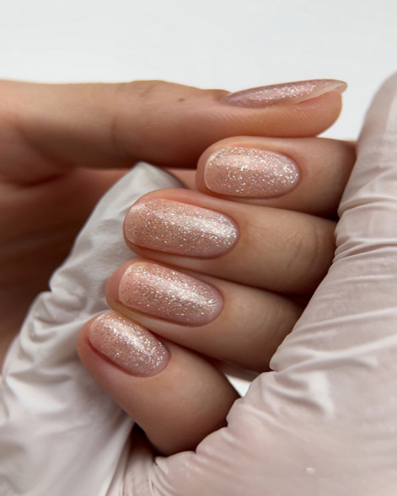 База для нігтів Dark Pro Base Shine 15, 15 мл, фото 1