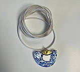 Прикраса - підвіска ручної роботи з полімерної глини. Кулон «Вишита пташка», фото 2