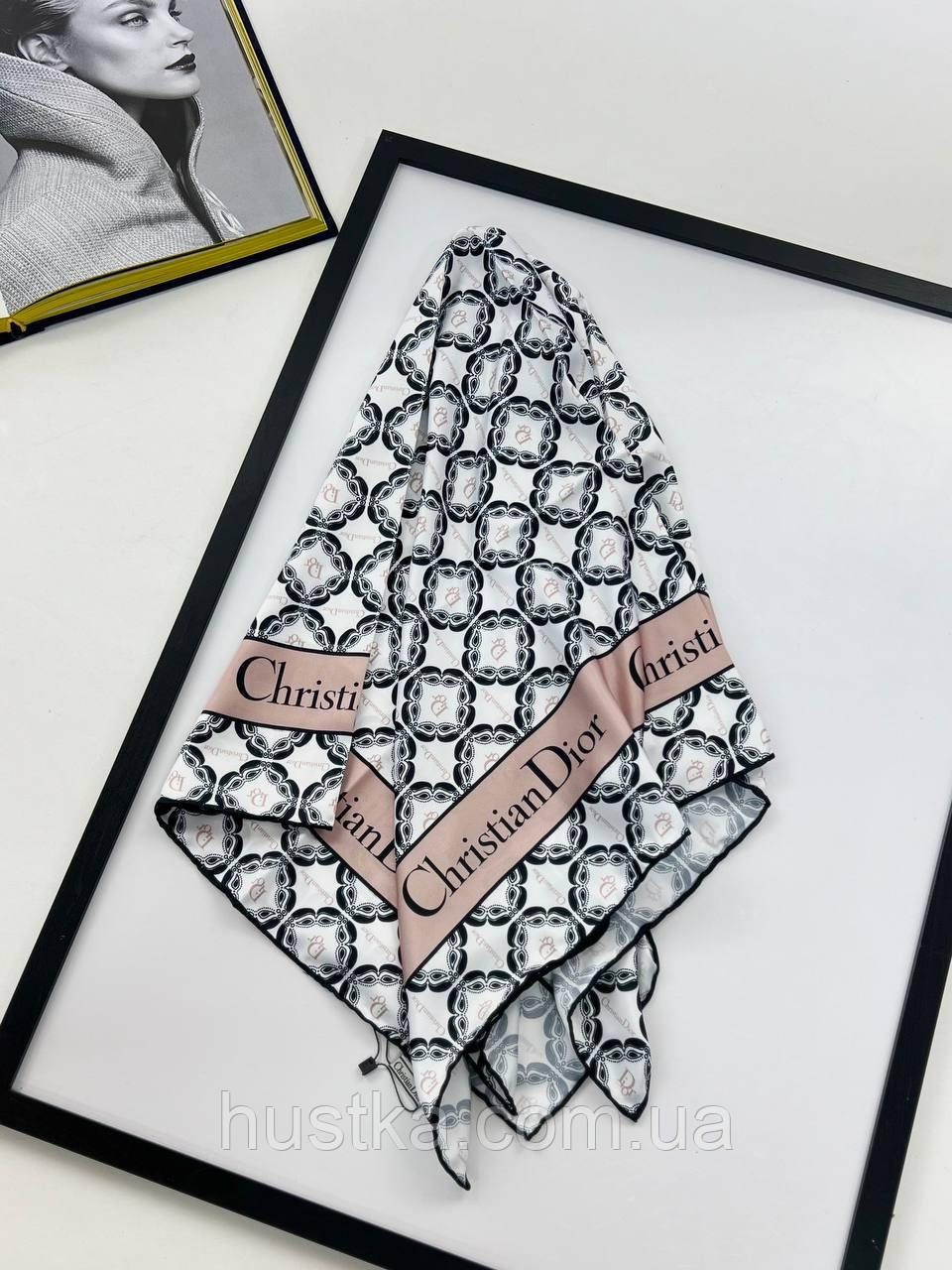 Шовкова брендова хустка Christian Dior 90*90 см біла ручна обробка краю