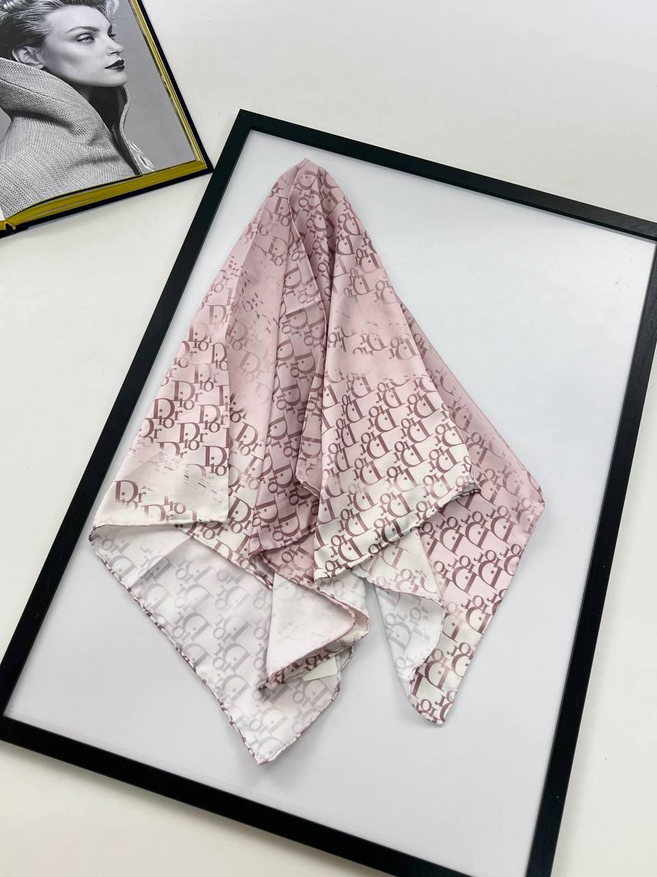 Шовкова брендова хустка Christian Dior 90*90 см градиент бузковий ручна обробка краю