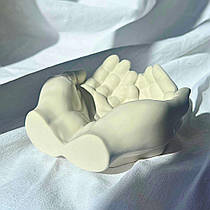 Підставка гіпсова "Долоні" біла 15,5х14х5,5 см