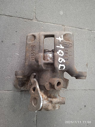 Суппорт гальмівний задній правий для автомобіля Ford Scorpio 000071060